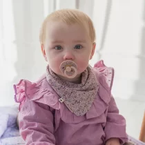 BIBS_Liberty_Bandanabib_Lifestyle1_08f6f820-8ab6-440b-8693-47e198d6d34a_720x
